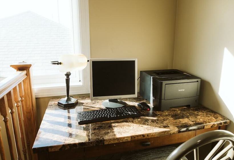 فندق Everspring Suites