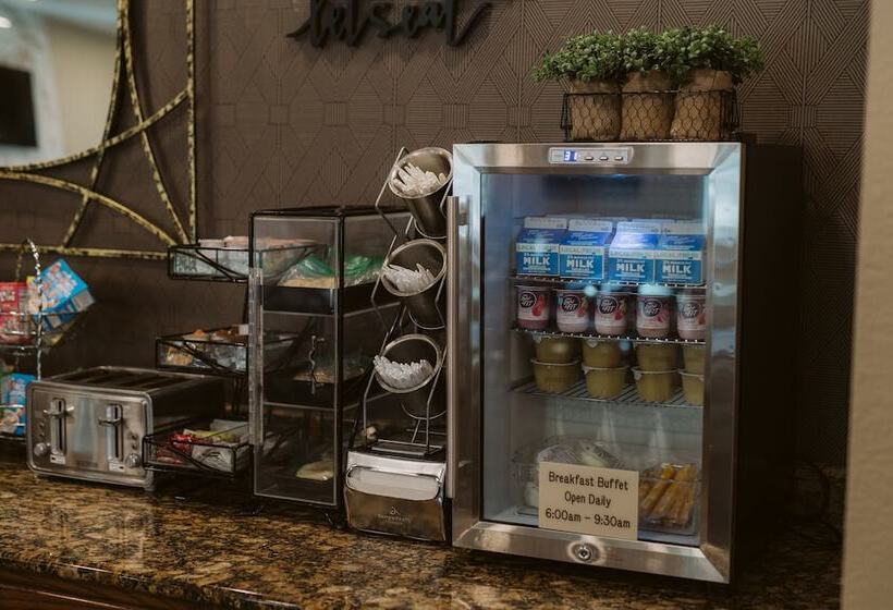 فندق Everspring Suites