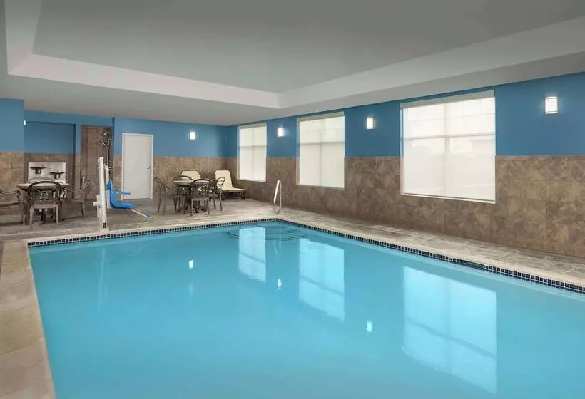 בית מלון כפרי Hampton Inn Augusta