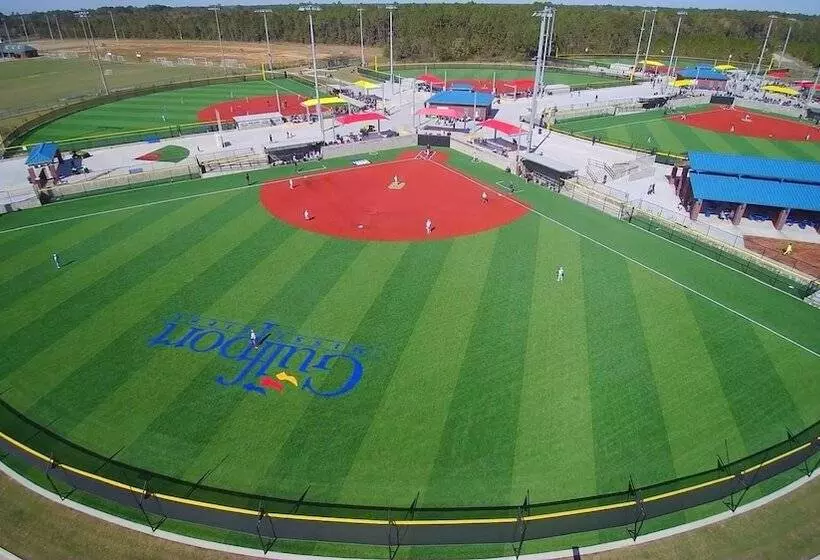 ホテル Holiday Inn Express Gulfport Beach, An Ihg