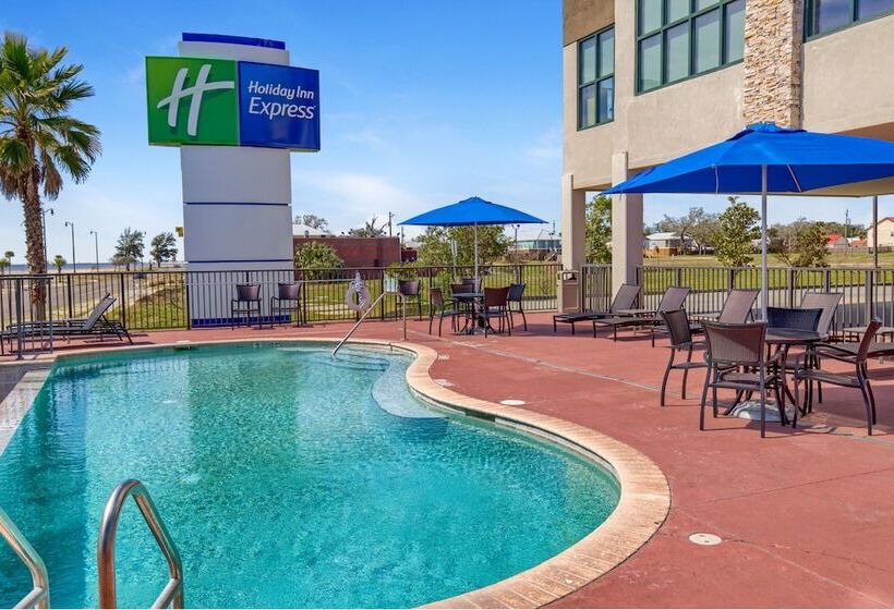 فندق Holiday Inn Express   Gulfport Beach, An Ihg