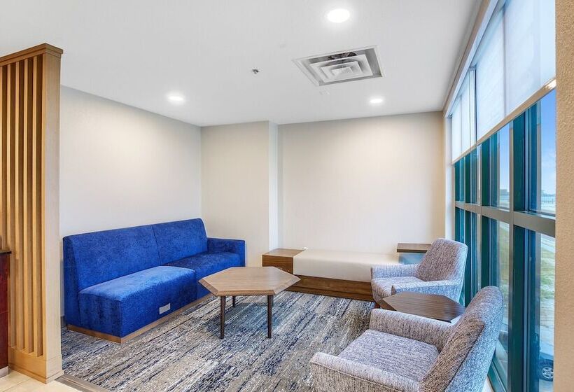 فندق Holiday Inn Express   Gulfport Beach, An Ihg