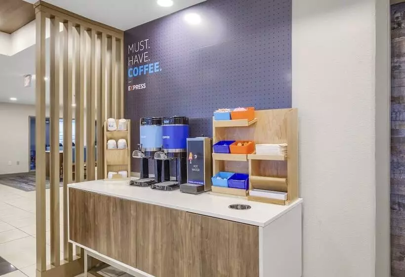 ホテル Holiday Inn Express Gulfport Beach, An Ihg