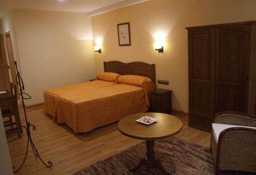 בית מלון כפרי Pattaya