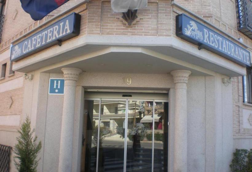 בית מלון כפרי Pattaya