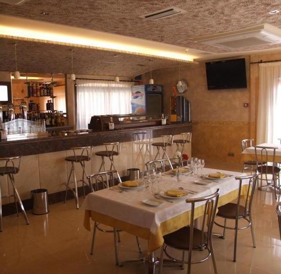 בית מלון כפרי Pattaya