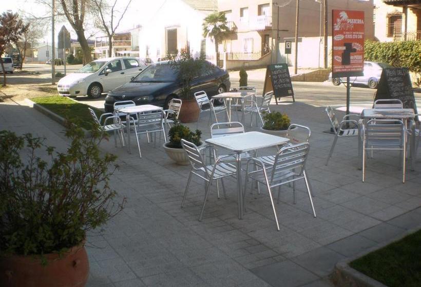 בית מלון כפרי Pattaya