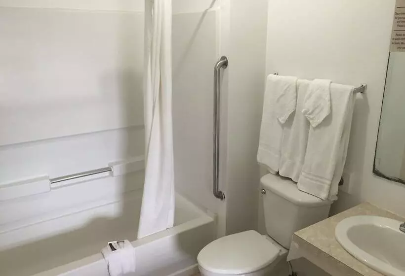 酒店 Port Isla Inn