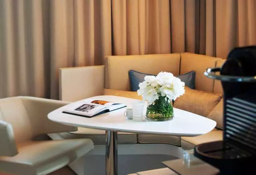 Hotel Pullman Brussels Centre Midi