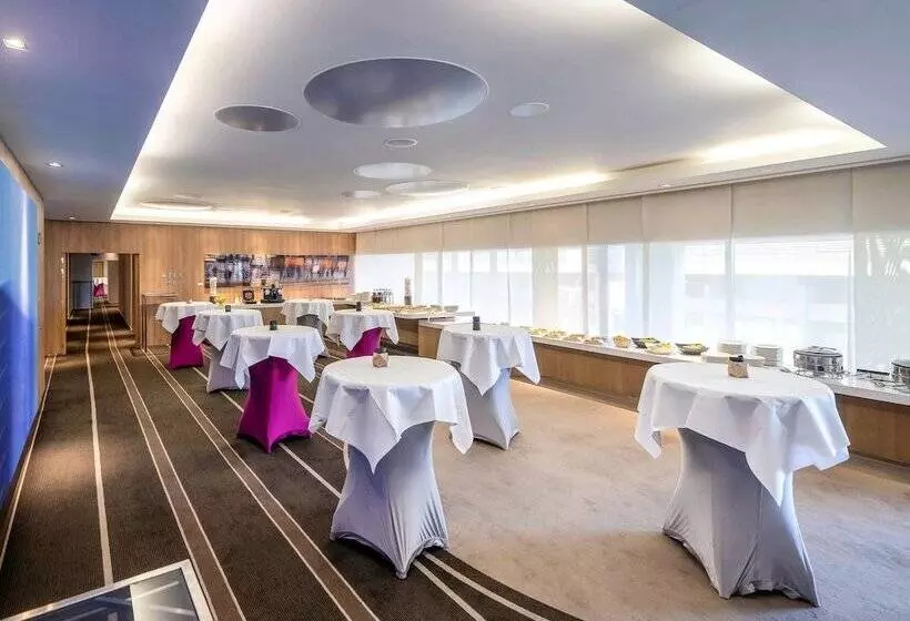 Hotel Pullman Brussels Centre Midi