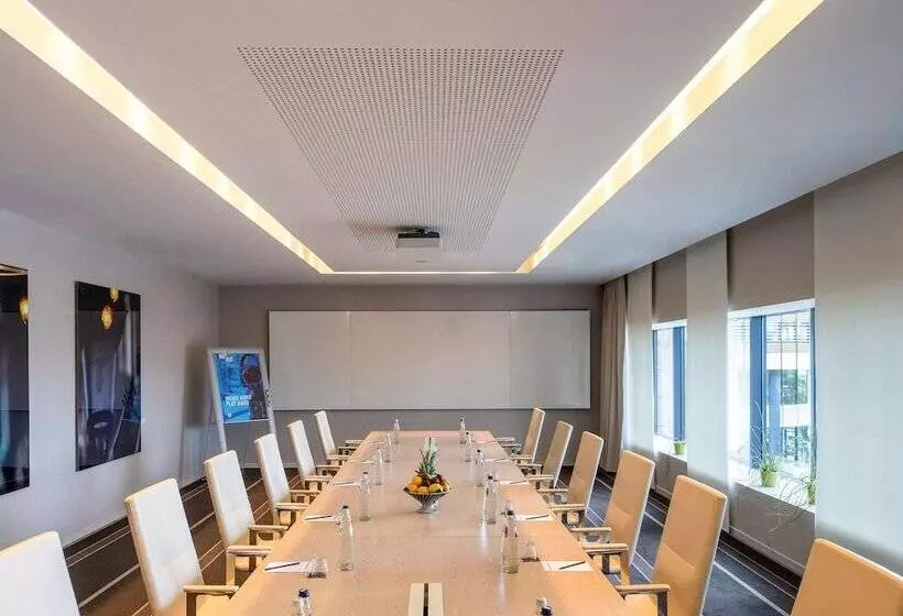 Hotel Pullman Brussels Centre Midi