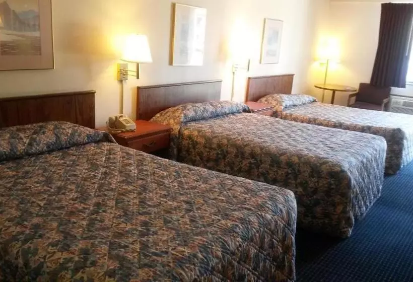 Отель Relax Inn