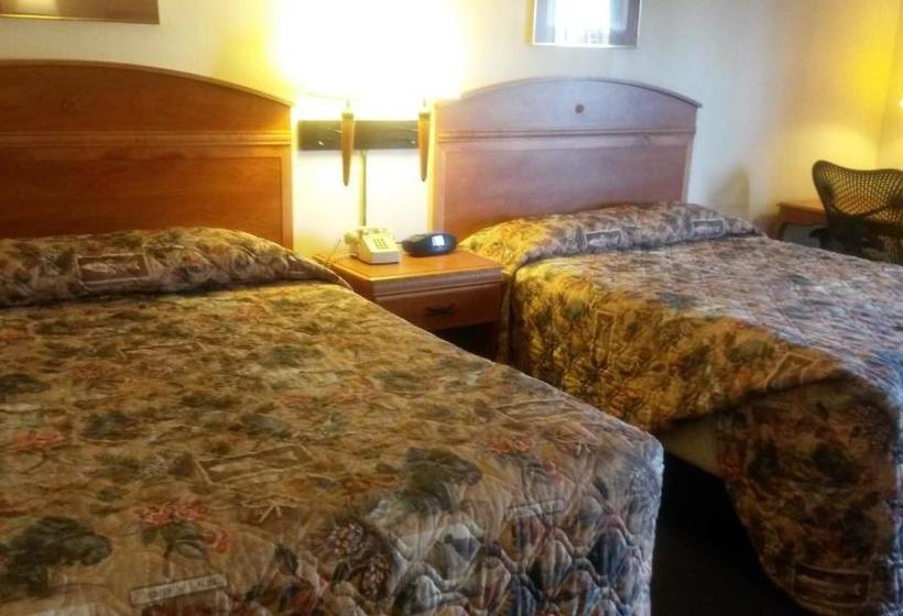 Отель Relax Inn