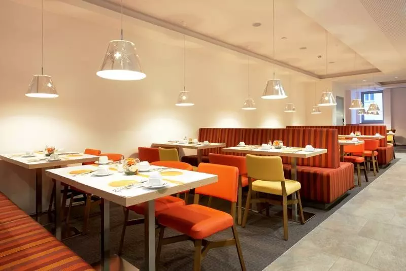 Simm S Hotel Cityhotel Next To Metro U3