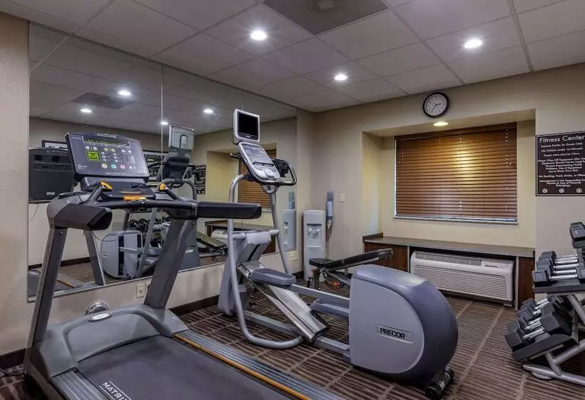 Hotelli Sleep Inn & Suites