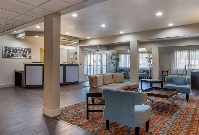 Hotelli Sleep Inn & Suites