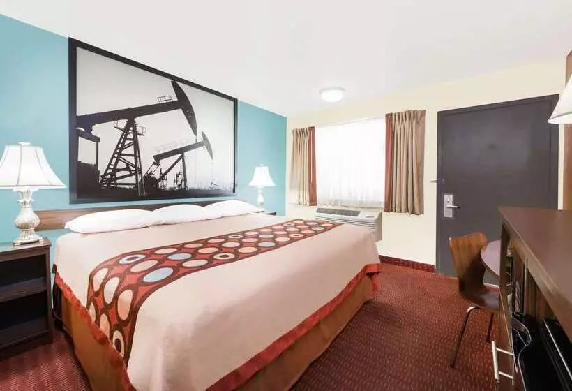 호텔 Super 8 By Wyndham Midwest City Ok