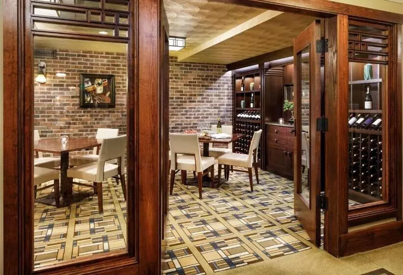 호텔 The Historic Park Inn