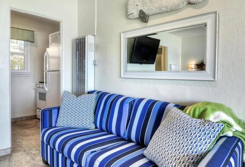 מוטל Beachcomber Inn