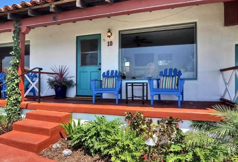 מוטל Beachcomber Inn