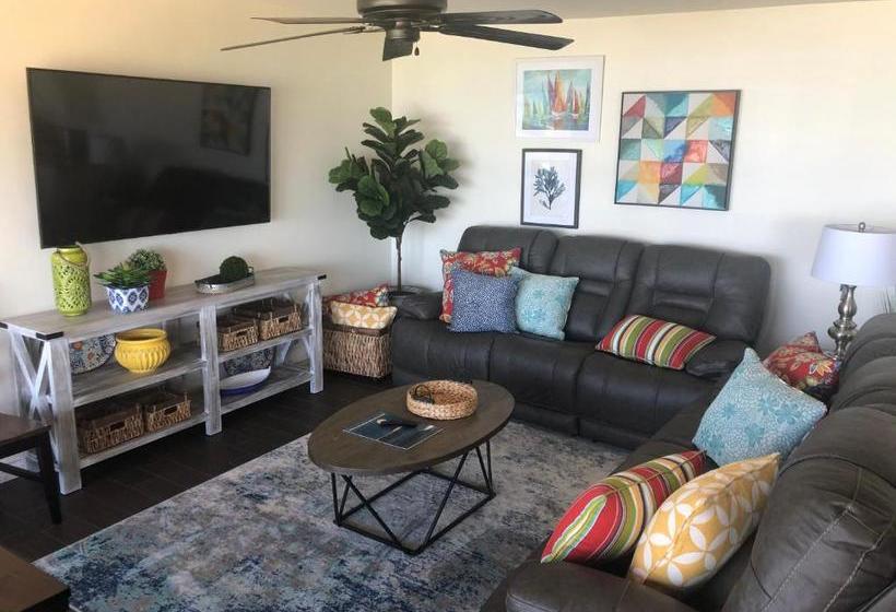 מוטל Beachcomber Inn