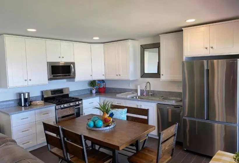 מוטל Beachcomber Inn