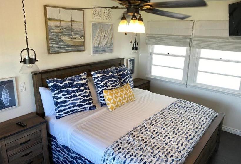 מוטל Beachcomber Inn