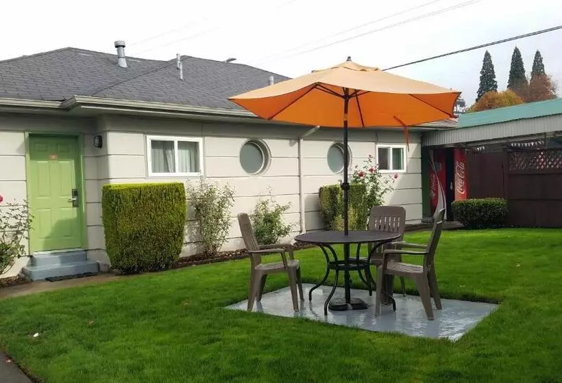 Мотель Milwaukie Inn Portland South