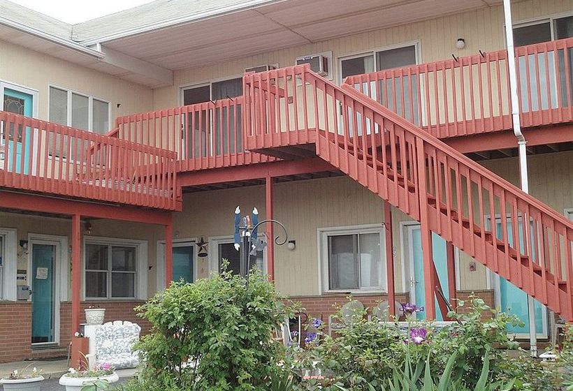 汽车旅馆 Ocean Court by the Sea