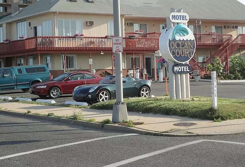 모텔 Ocean Court by the Sea