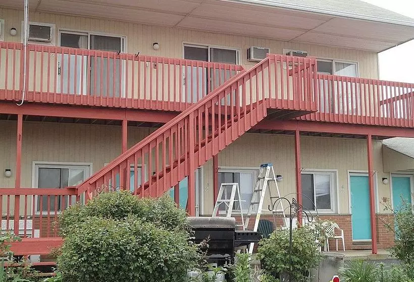 모텔 Ocean Court by the Sea