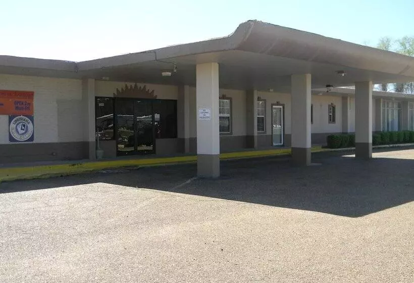 汽车旅馆  Sunrise Inn Lake Charles