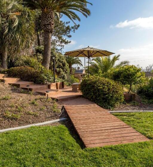 Курорт Villa L'Auberge