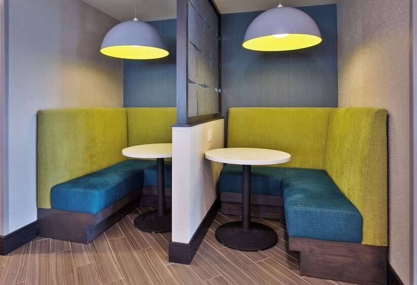 בית מלון כפרי Hampton Inn Union City