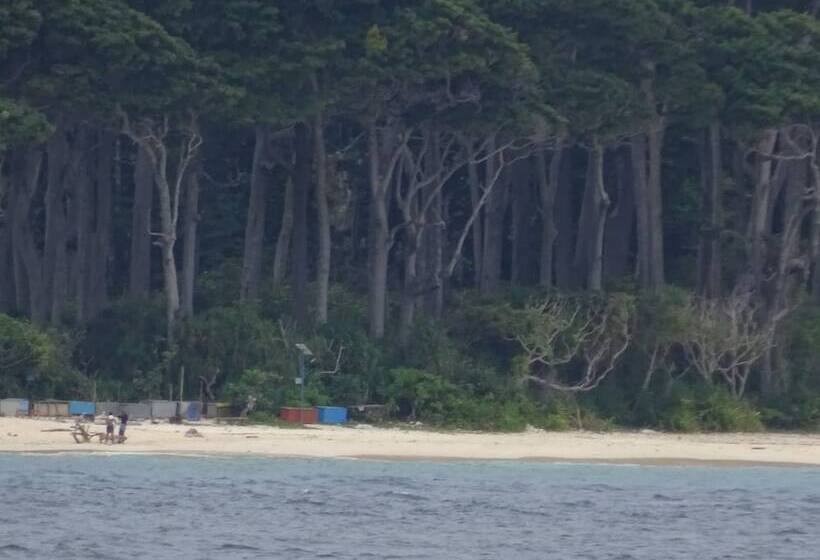 בית מלון כפרי Pearl Park Beach Resort Private Limited