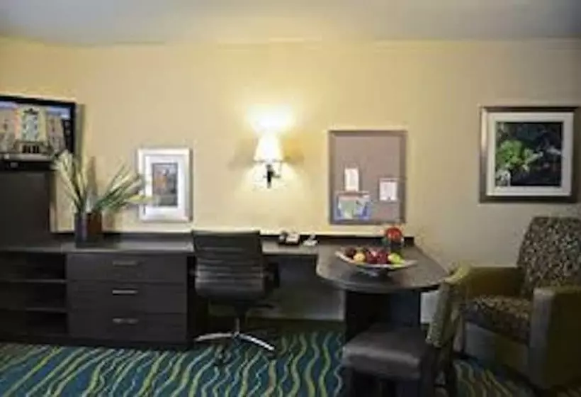 Candlewood Suites Denver Northeast   Brighton, An Ihg