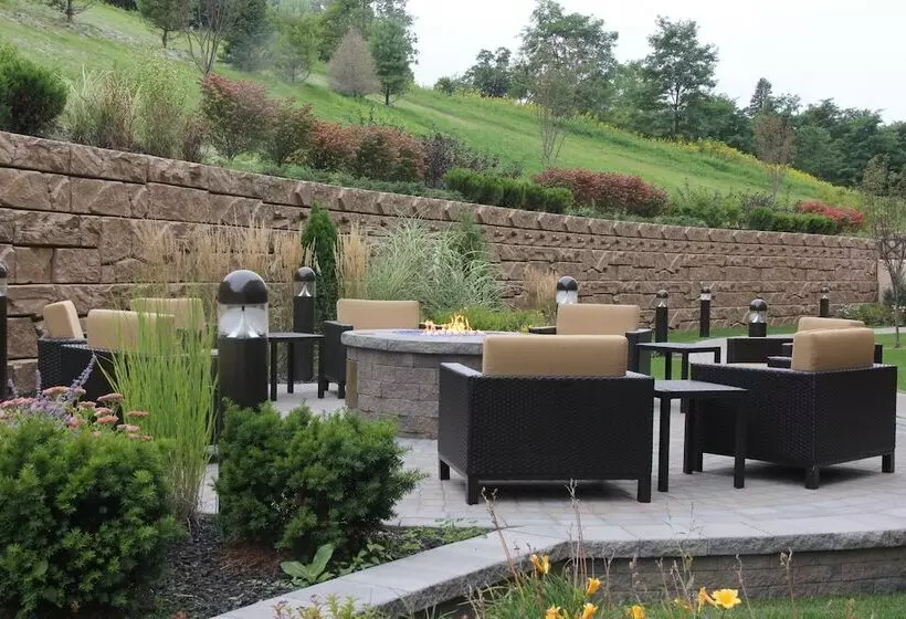 Courtyard By Marriott Oneonta