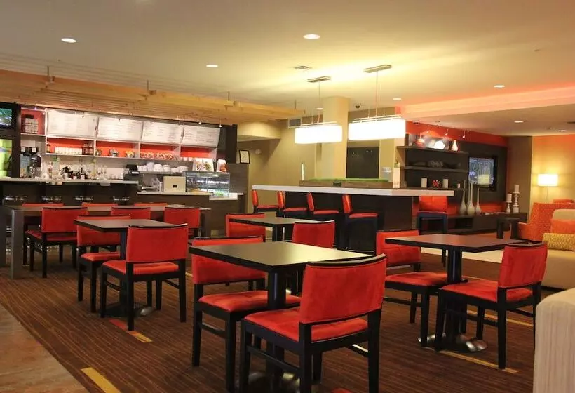 Courtyard By Marriott Oneonta