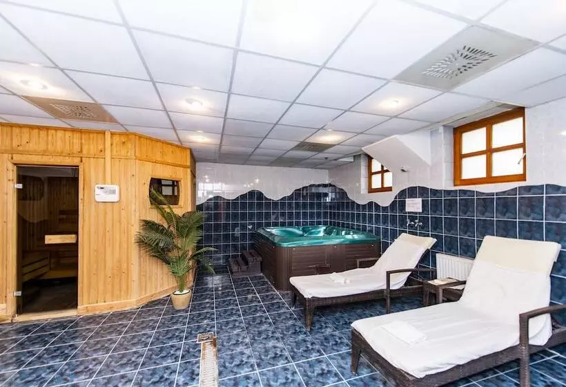 Gastland M0 Hotel & Conference Center