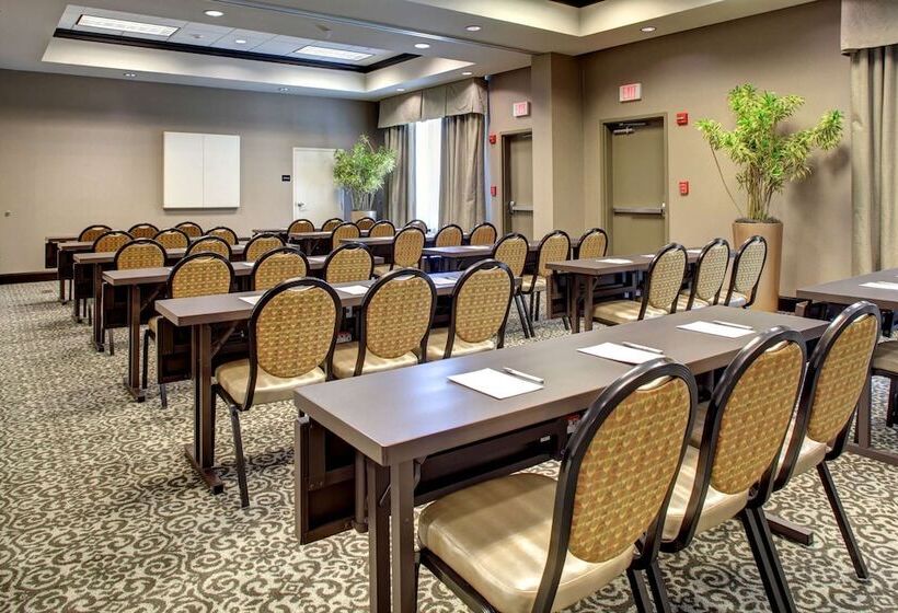 Hampton Inn & Suites Baton Rouge Downtown