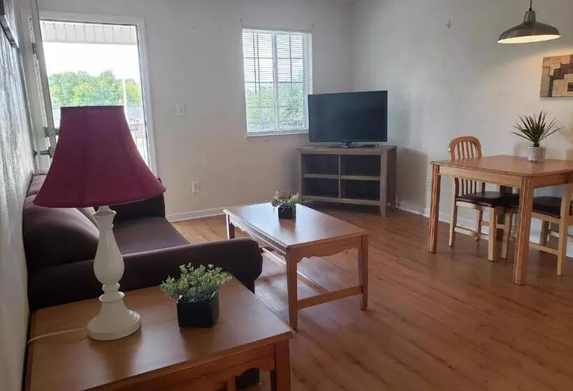 בית מלון כפרי Affordable Suites Graham