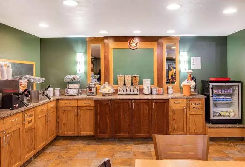 Отель Americinn By Wyndham Havre