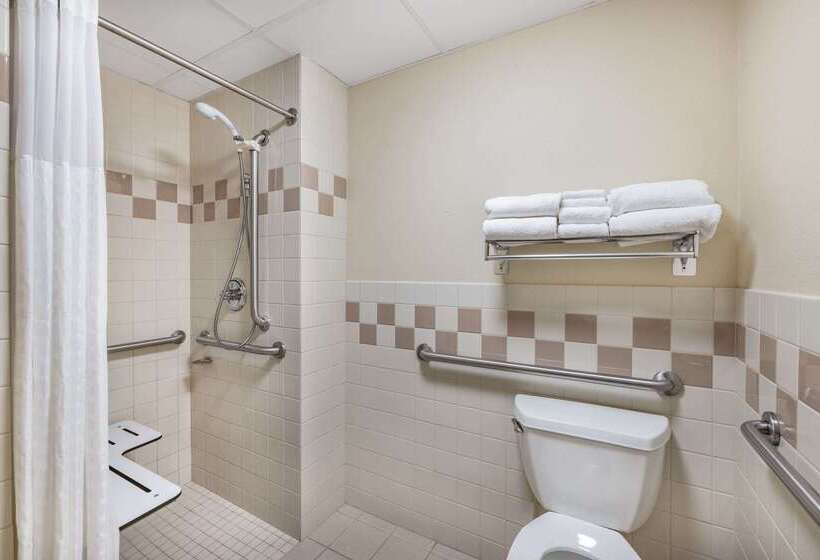 ホテル Americinn By Wyndham Havre