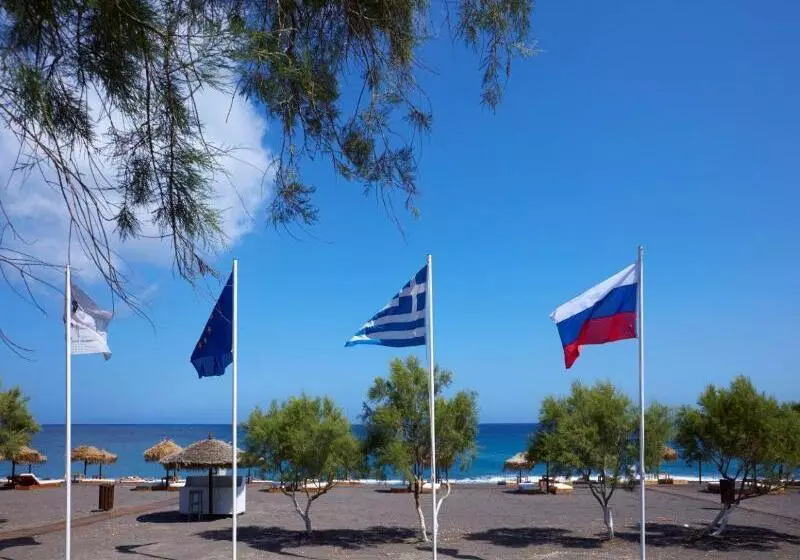 Отель Black Rose Beach Suites