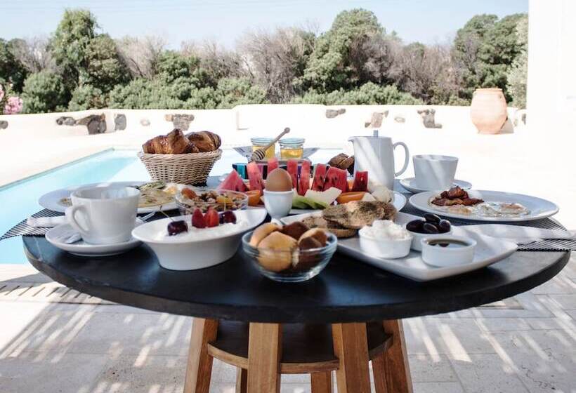 Hotel Black Rose Beach Suites