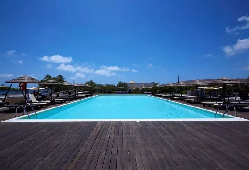 Отель Black Rose Beach Suites