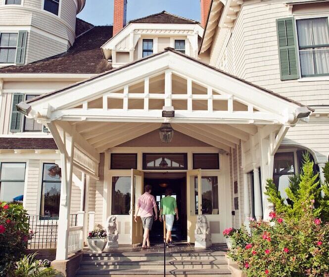 فندق Castle Hill Inn