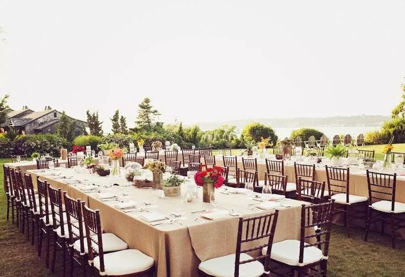 酒店 Castle Hill Inn