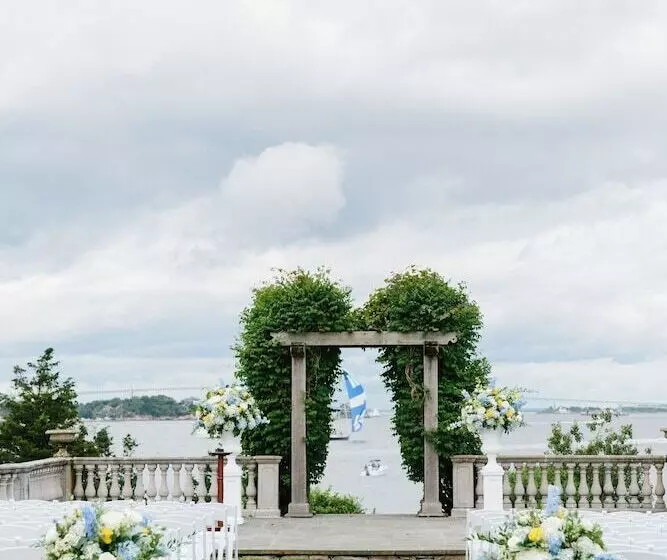 酒店 Castle Hill Inn