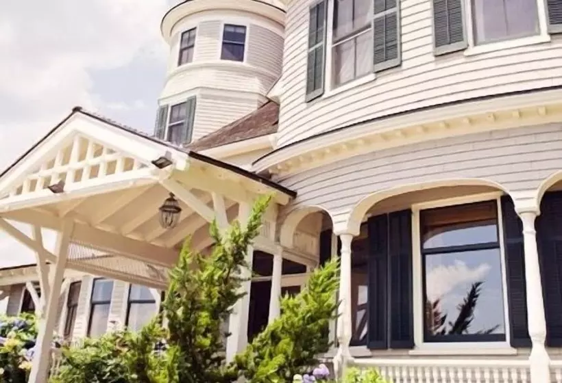 酒店 Castle Hill Inn